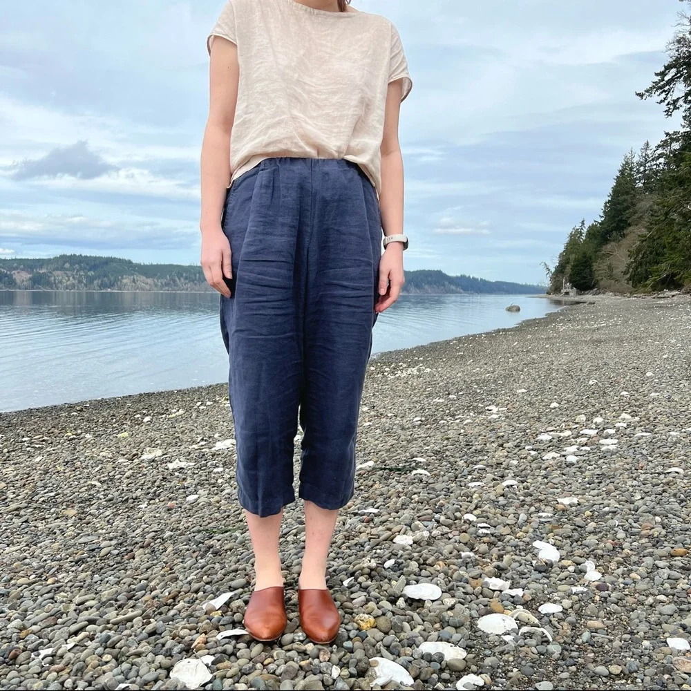 SOLD Pleated Linen Trousers - Picture 1 of 10